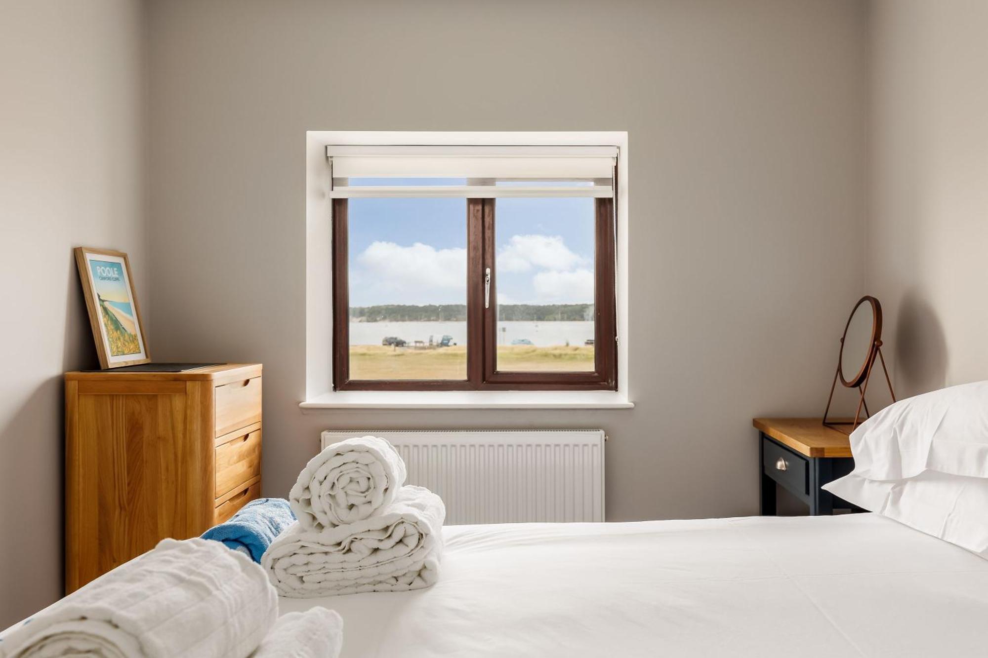 Trade Winds Villa Poole Luaran gambar