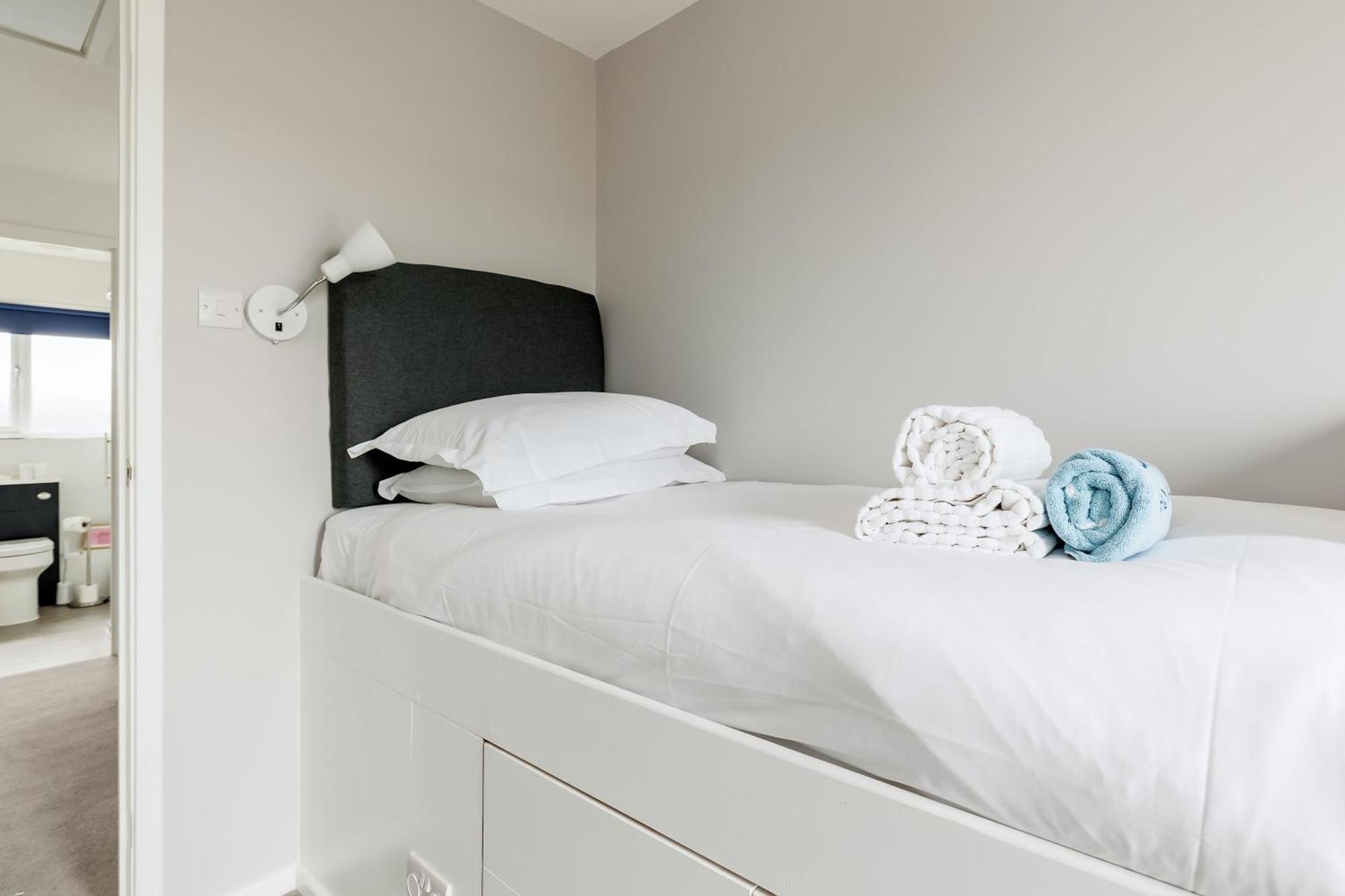 Trade Winds Villa Poole Luaran gambar