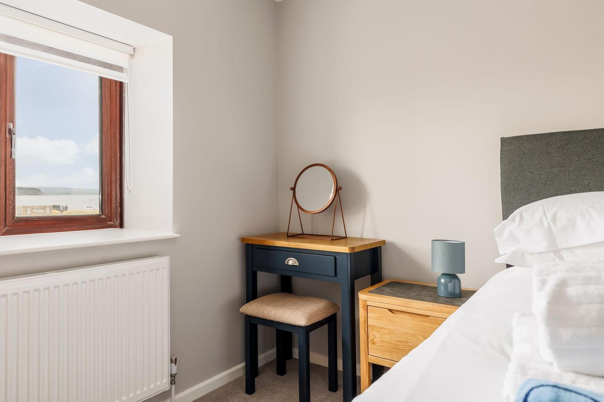 Trade Winds Villa Poole Luaran gambar