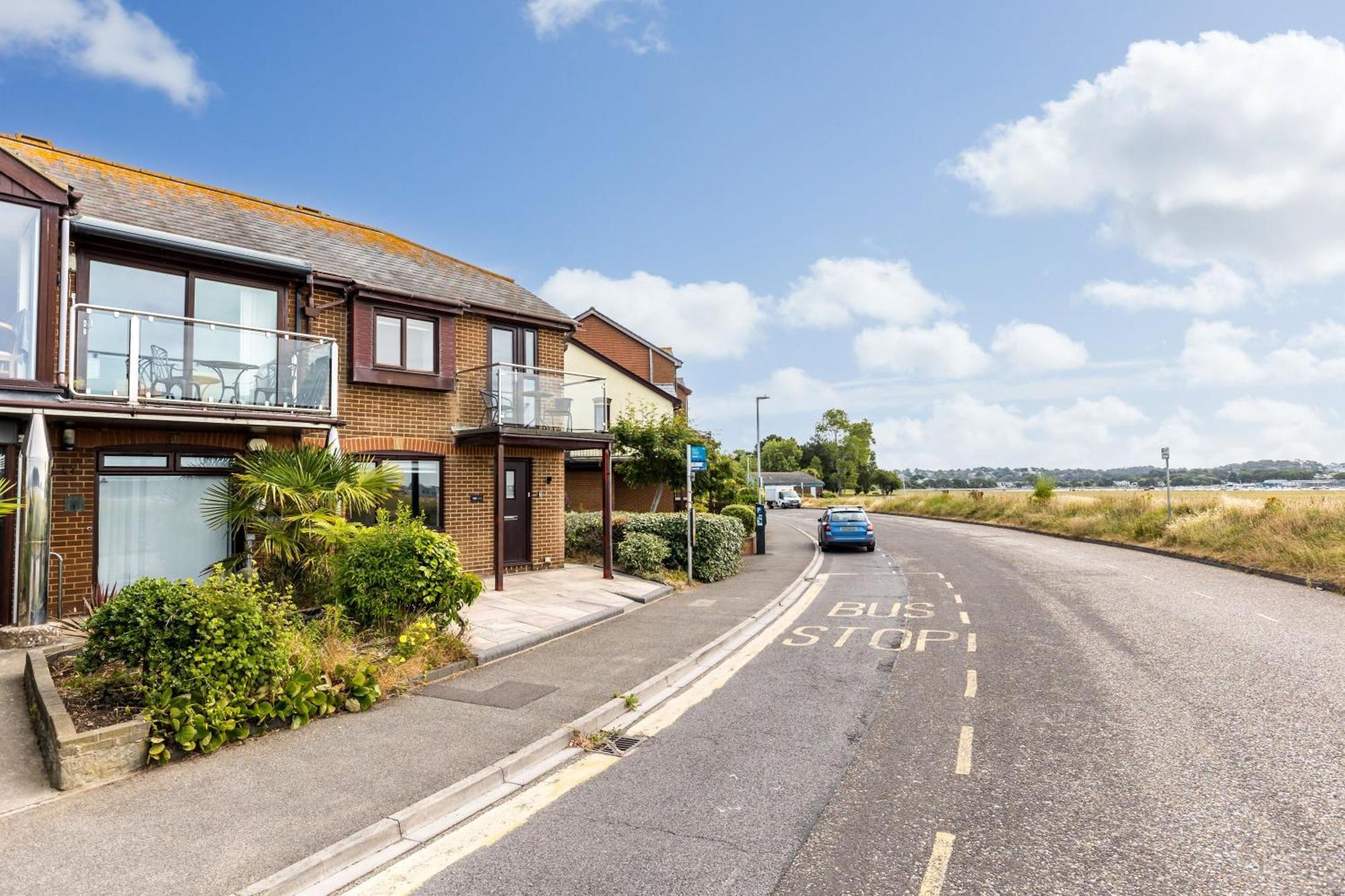 Trade Winds Villa Poole Luaran gambar