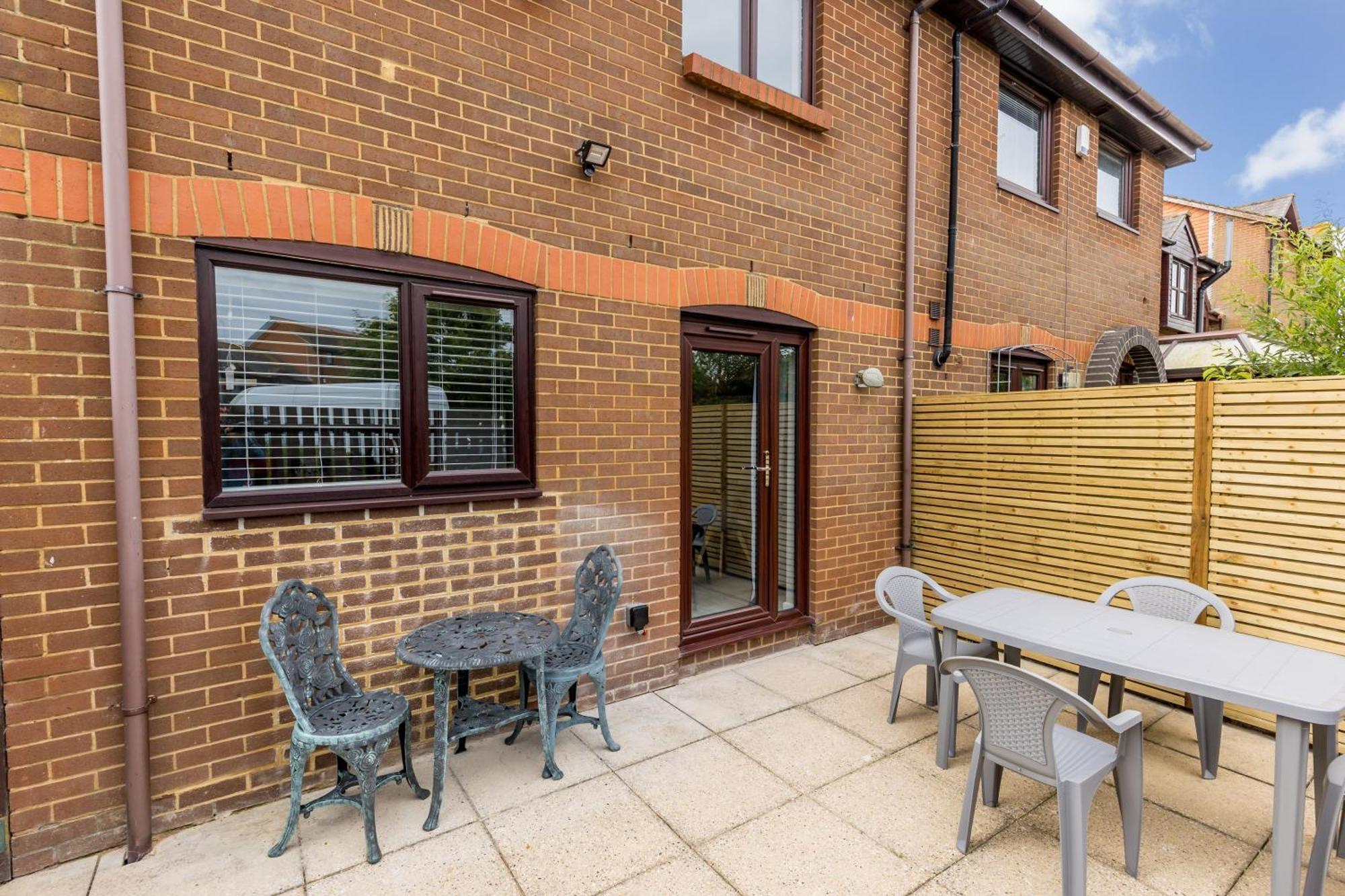 Trade Winds Villa Poole Luaran gambar